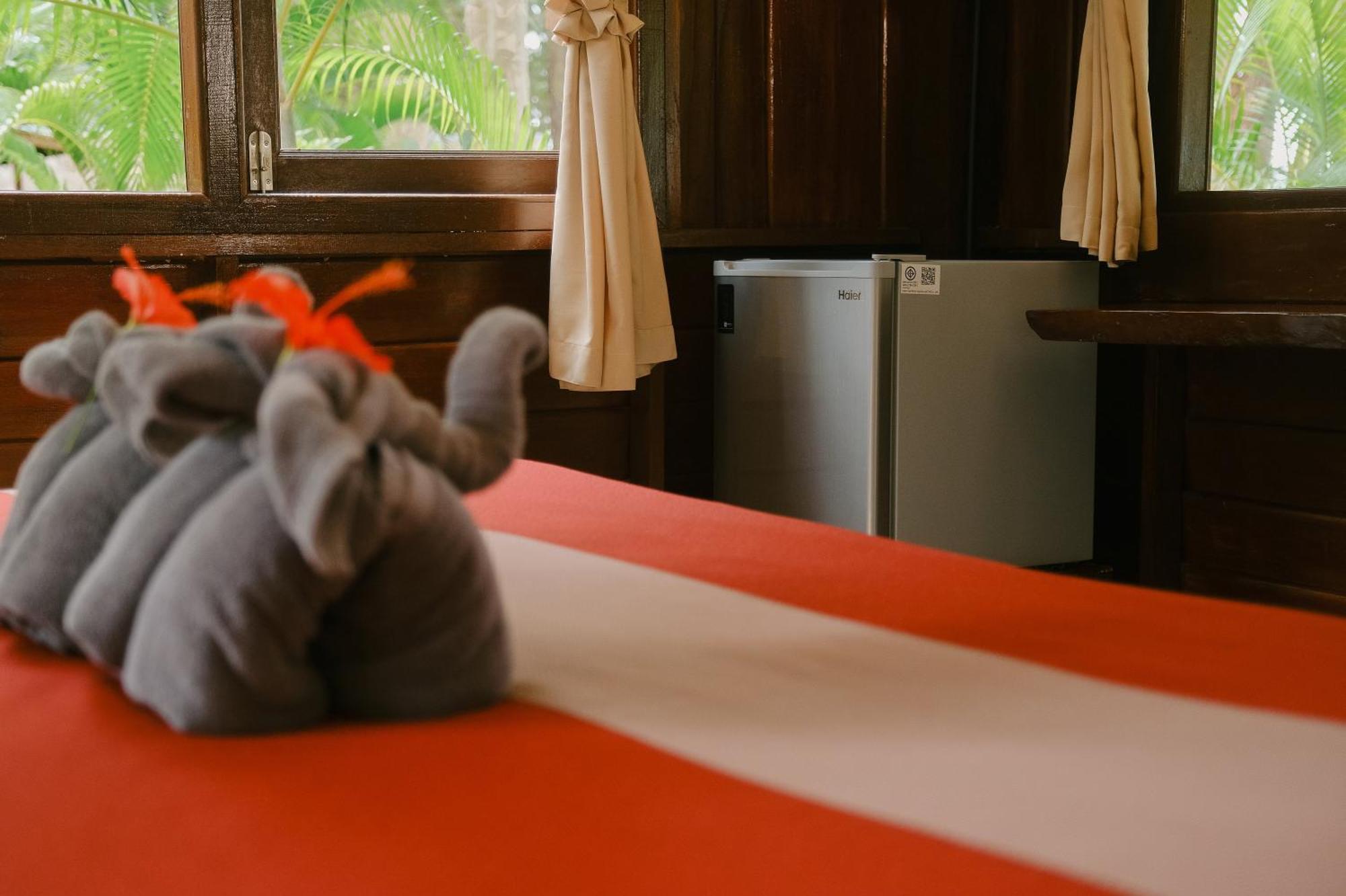 Joy Bungalow Resort And Restaurant Koh Jum Luaran gambar